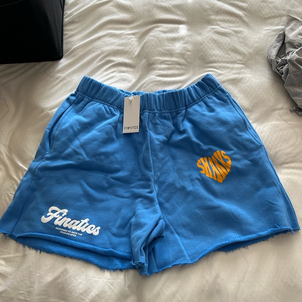 Finatics Shorts - Size XL